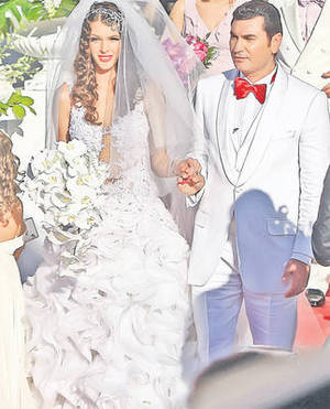 Pelinel trebuia să fie mireasa lui în 2011! Borcea s-a însurat cu Alina Vidican din răzbunare!