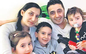 Culmea absurdităţii, atinsă în Norvegia: îţi pot lua copilul fiindcă nu ştii să-i faci omletă!