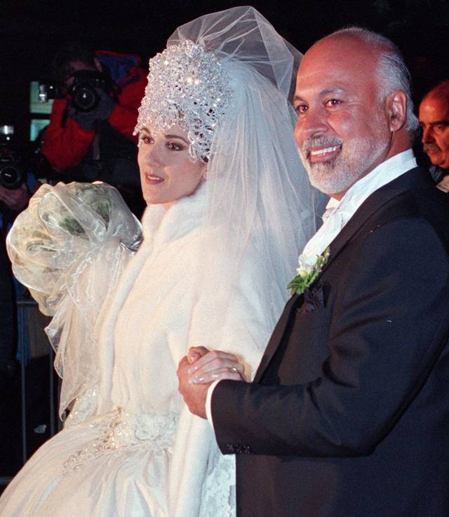 Fabuloasa poveste de dragoste dintre Celine Dion şi soţul ei. Cântăreaţa şi-a cunoscut soţul la 12 ani