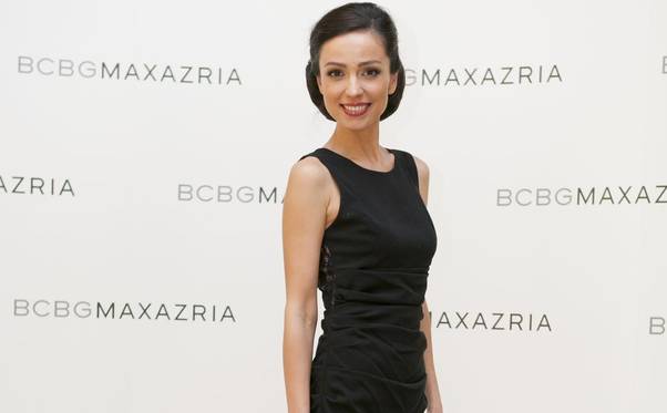 TOPUL MÂNDRIEI! Cinci cele mai CUMINȚI VEDETE FEMININE de la noi