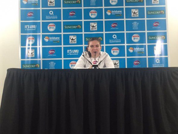 simona-halep-brisbane-conferinta-presa-1