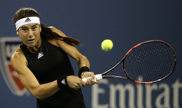 Simona Halep a reușit o premieră în 2016, prin victoria contra Barborei Strycova. Constănțeanca este prima jucătoare de top 100 WTA din România care bifează o astfel de performanță de la începutul anului. Detaliul poate fi o dovadă a ieșirii dintr-o criză care a durat aproape două luni și jumătate