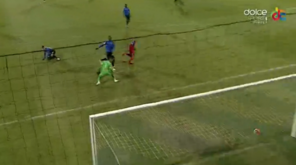 Liga 1, play-off. Viitorul - Steaua 1-3. Hamroun a deschis scorul dintr-un penalty contestat, iar Adi Popa a dublat avantajul campioanei după un henț. Repriza a doua n-a mai contat